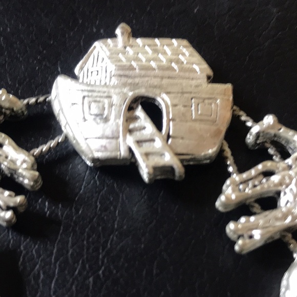 6” NOAHS ARK CHARM SLIDE BRACELET - Picture 2 of 7